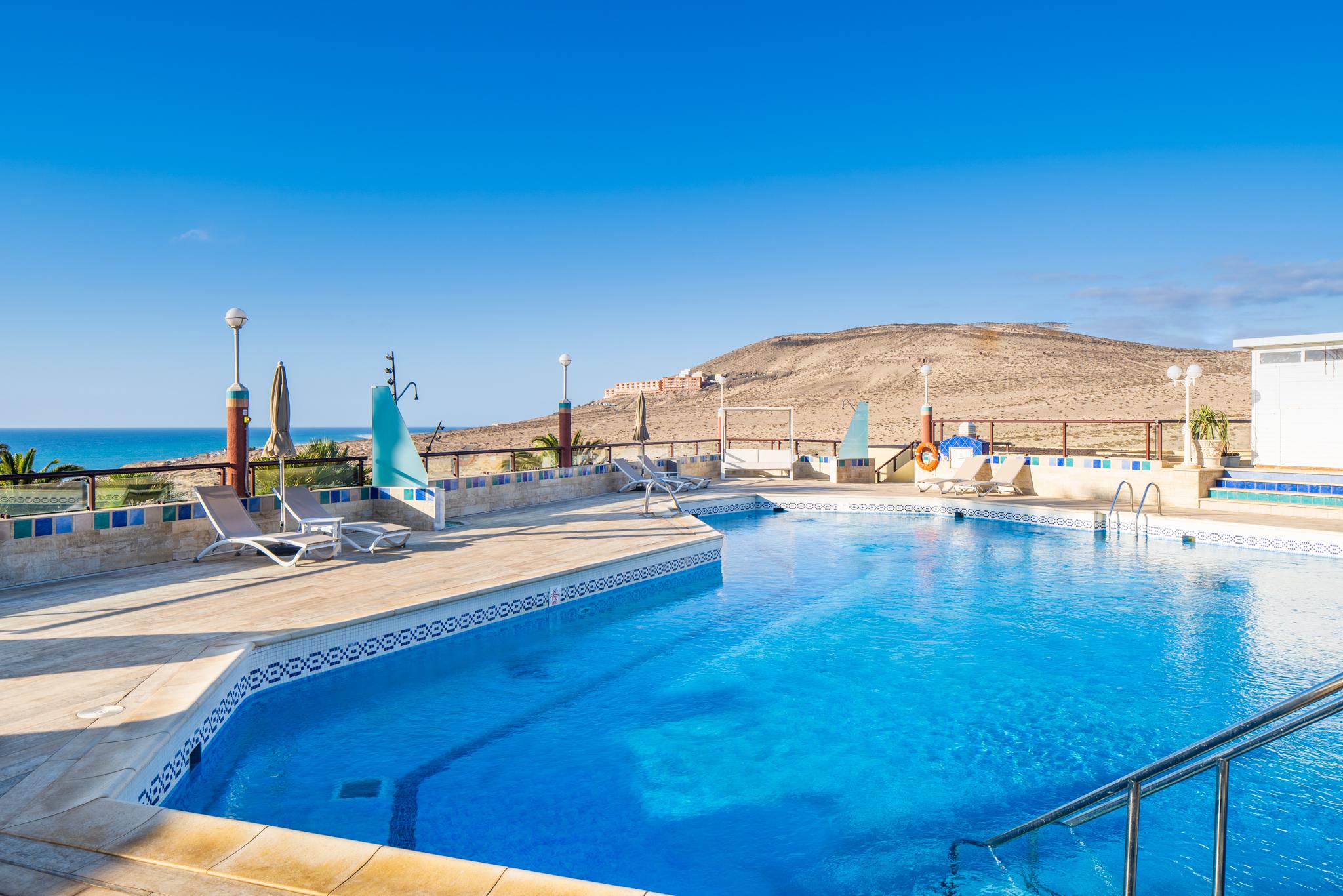 Hotel Esmeralda Maris By Livvo Коста-Кальма Екстер'єр фото