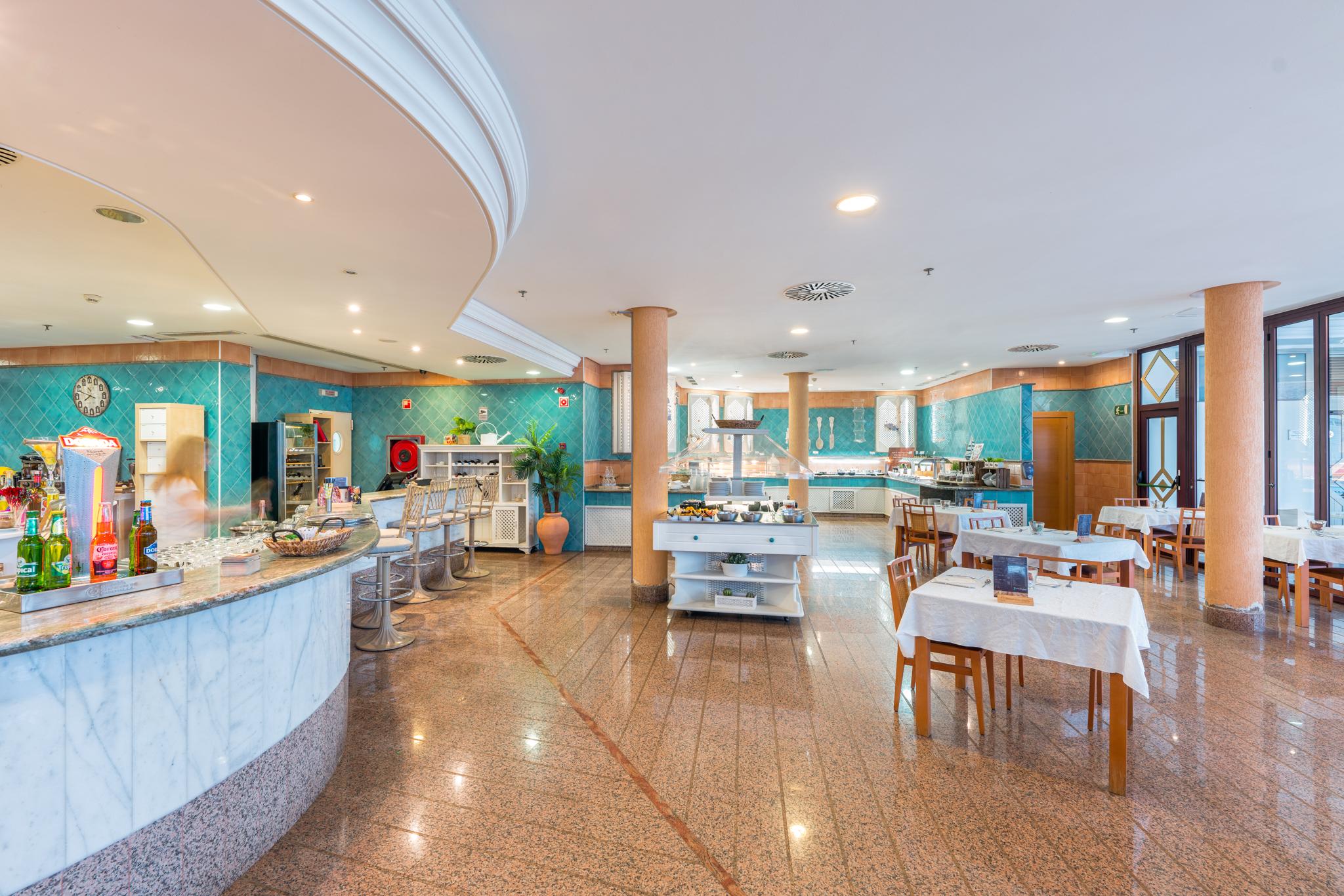 Hotel Esmeralda Maris By Livvo Коста-Кальма Екстер'єр фото